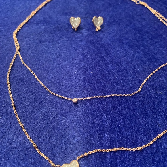 Fossil Double/Folded Heart Necklace and Earrings in rose gold - Picture 5 of 5